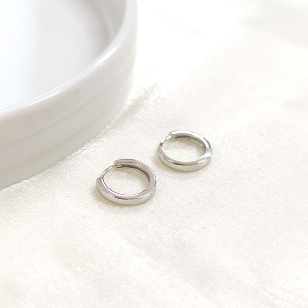 İTHAL 10 MM BOMBELİ GÜMÜŞ HALKA KÜPE - RODYUM BEYAZ