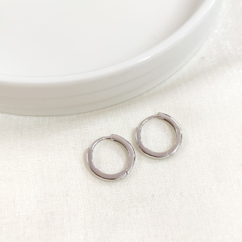 İTHAL 12 MM BOMBELİ GÜMÜŞ HALKA KÜPE - RODYUM BEYAZ