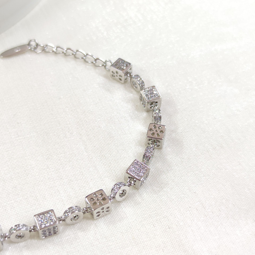 XUPING KÜP BİLEKLİK BEYAZ 17+3 CM