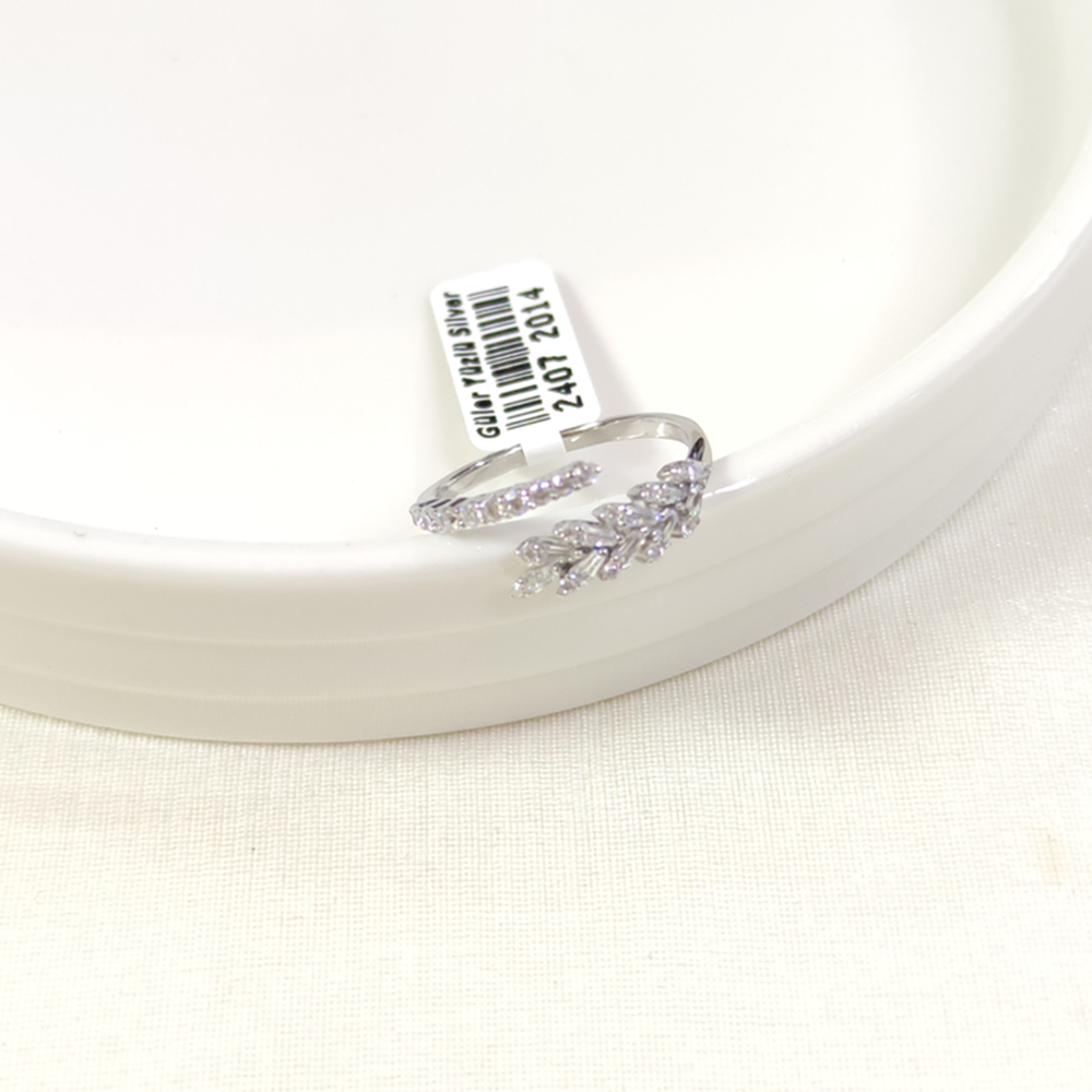 İTHAL BAŞAK BAGET TAŞLI GÜMÜŞ YÜZÜK