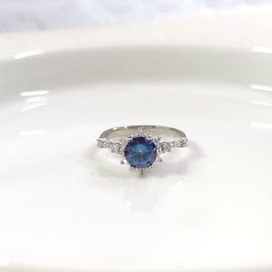 BLUE TOPAZ TAŞLI ÇİÇEK LOTUS TEK TAŞ GÜMÜŞ YÜZÜK