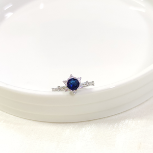 SAFİR MAVİ ZİRKON TAŞLI ÇİÇEK LOTUS TEK TAŞ GÜMÜŞ YÜZÜK - 16