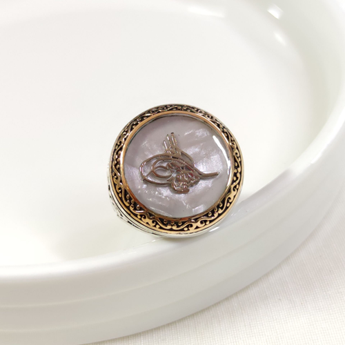 YUVARLAK SEDEF DETAY TUĞRA GÜMÜŞ ERKEK YÜZÜK