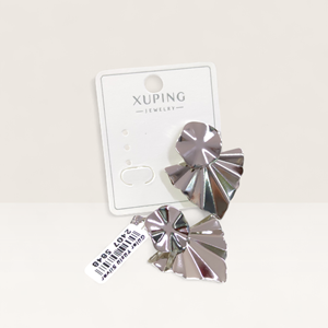 XUPING 3 CM ÜÇGEN ÇİVİ KÜPE BEYAZ