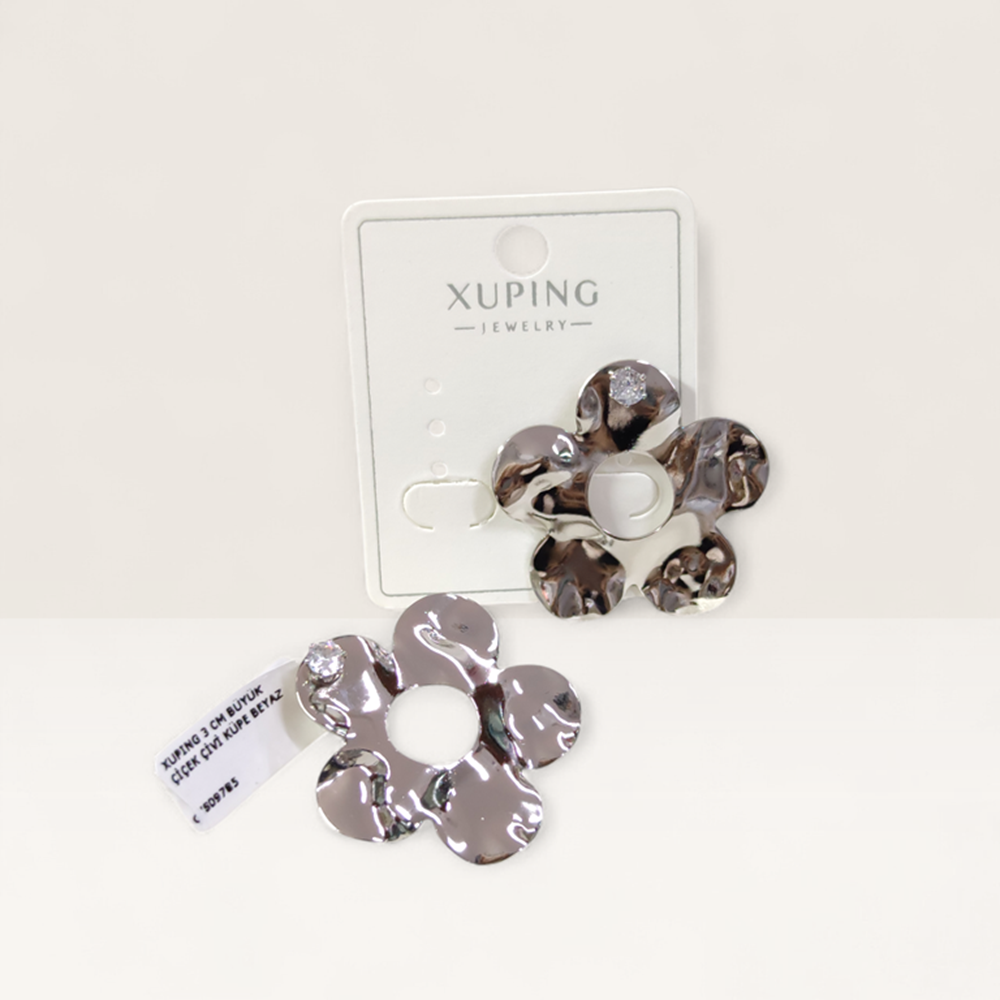 XUPING 3 CM BÜYÜK ÇİÇEK ÇİVİ KÜPE BEYAZ