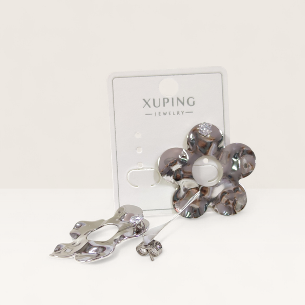 XUPING 3 CM BÜYÜK ÇİÇEK ÇİVİ KÜPE BEYAZ