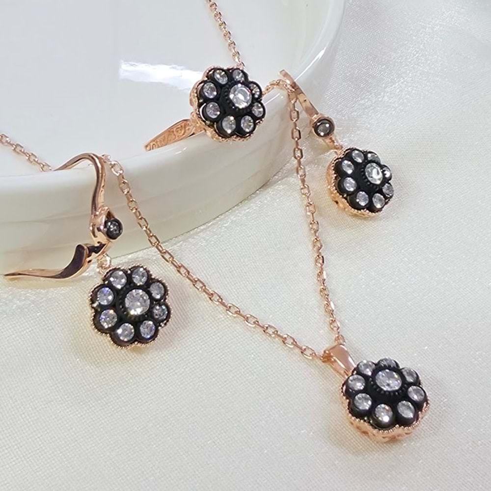 ELMAS MONTÜRLÜ 13 MM ÇİÇEK GÜMÜŞ ÜÇLÜ SET