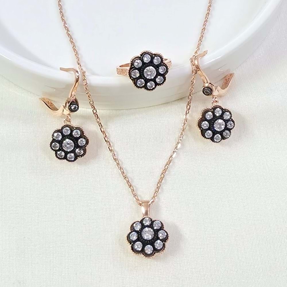 ELMAS MONTÜRLÜ 13 MM ÇİÇEK GÜMÜŞ ÜÇLÜ SET
