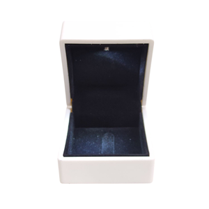 İTHAL IŞIKLI YÜZÜK KUTUSU - BEYAZ